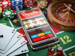 Phone browsing scene in Khulna with 7000 bdt bet content focus